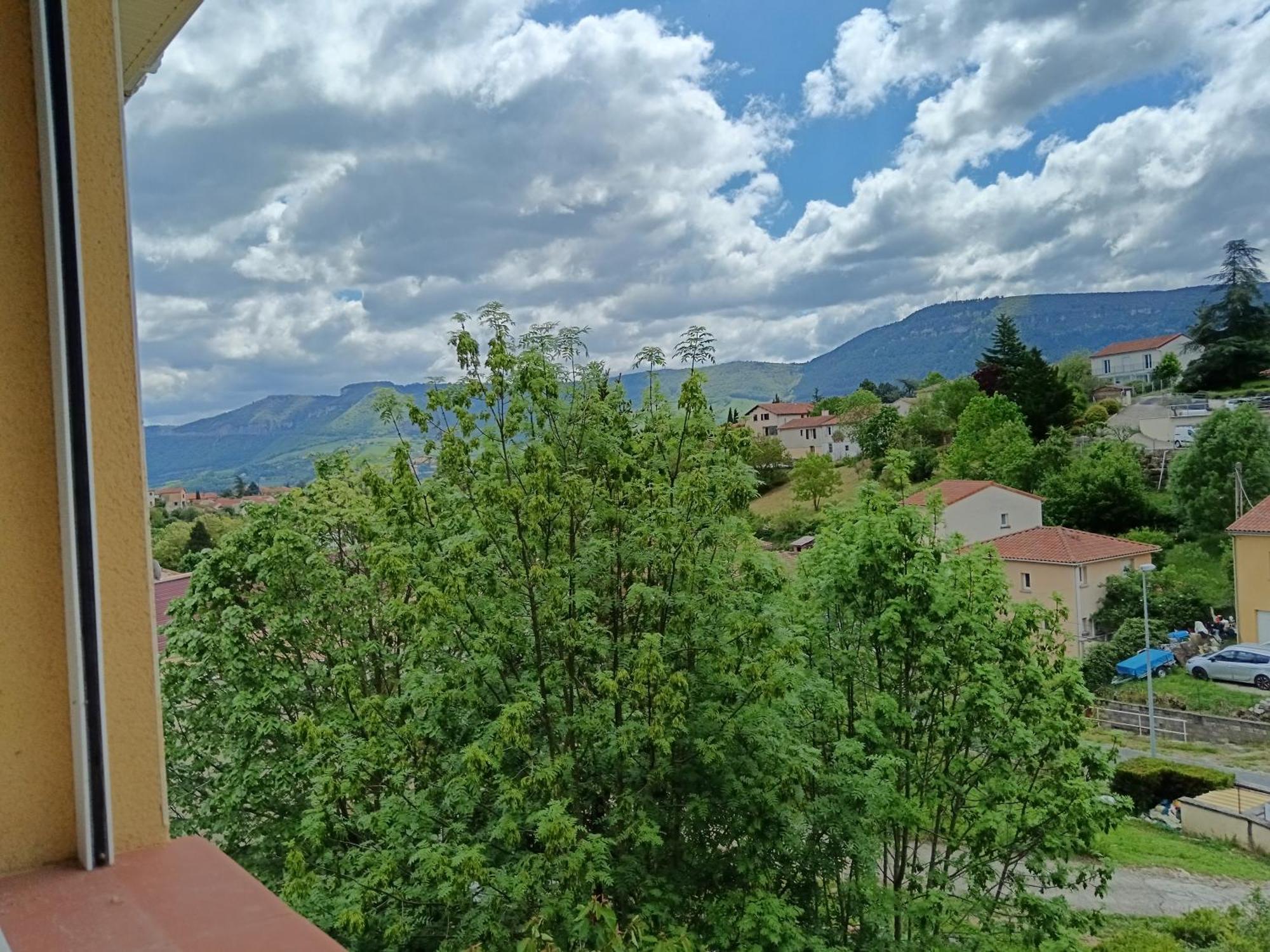 Gite Des Grands Causses Мийо Екстериор снимка