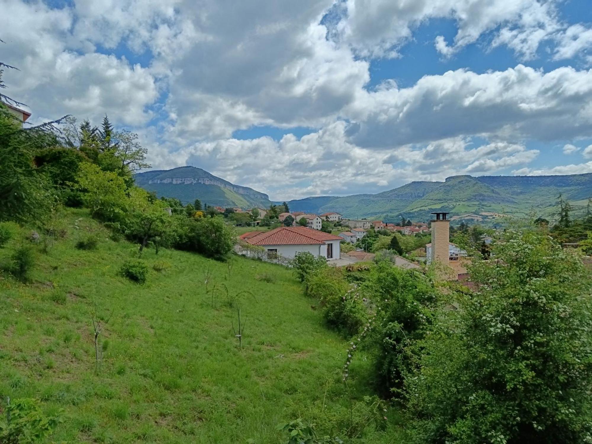 Gite Des Grands Causses Мийо Екстериор снимка