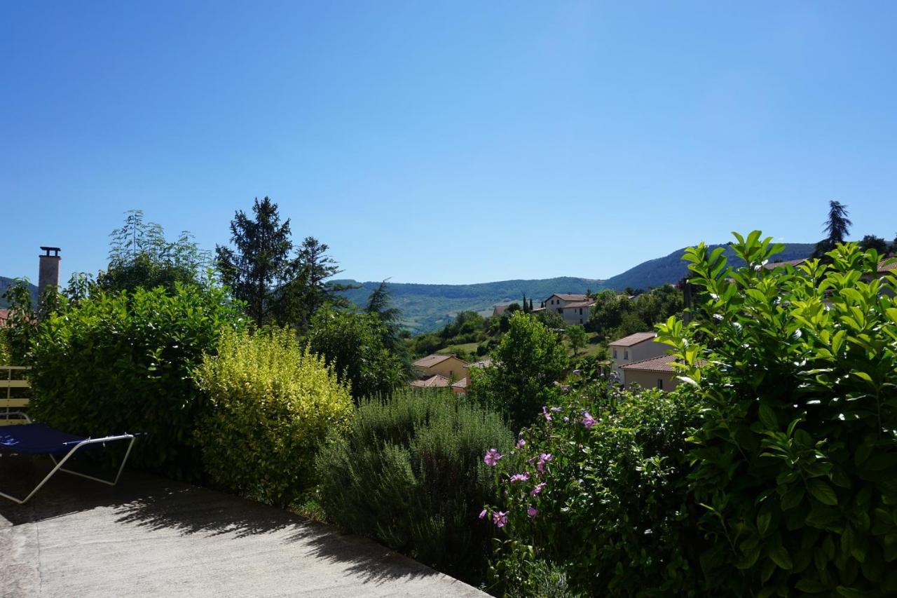 Gite Des Grands Causses Мийо Екстериор снимка